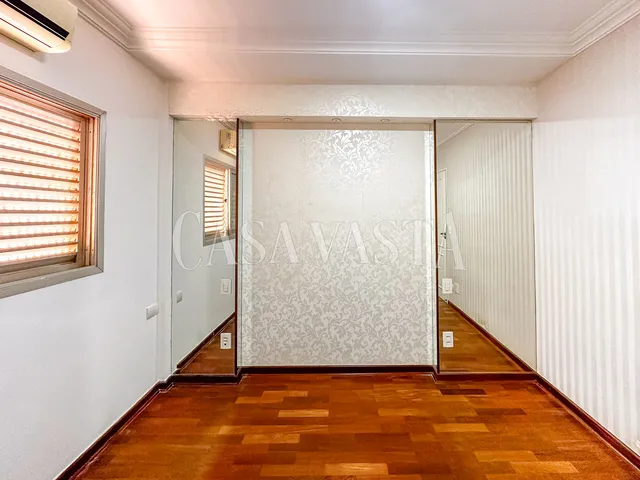 Imagem 11: Apartamento com Closet Próximo À Avenida Pompeu