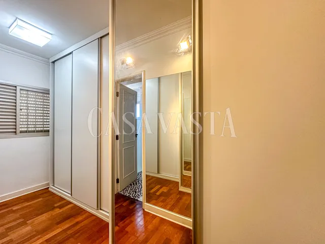 Imagem 5: Apartamento com Closet Próximo À Avenida Pompeu