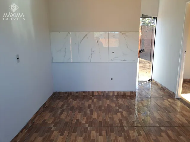 Imagem 2: Casa para locação. Rua Juriti, n° 285, Bairro Fênix, São Gabriel do Oeste-MS. Com