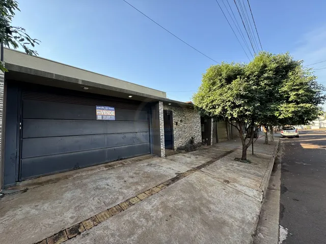 Imagem 2: Casa à venda no bairro Flor de Maio - Dourados/MS
