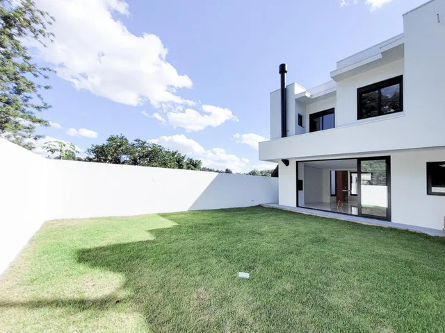 Imagem 2: Casa com 03 Dormitórios no Bairro Hamburgo Velho