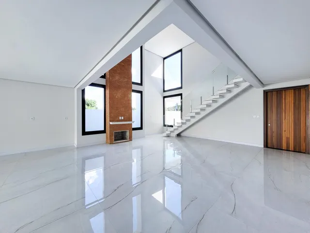 Imagem 3: Casa com 03 Dormitórios no Bairro Hamburgo Velho