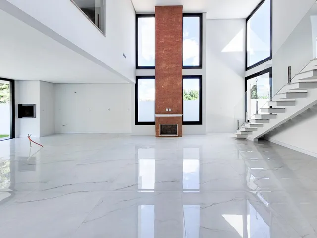 Imagem 10: Casa com 03 Dormitórios no Bairro Hamburgo Velho