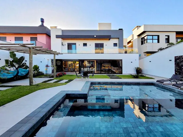 Imagem: Casa com 03 Dormitórios no Condomínio