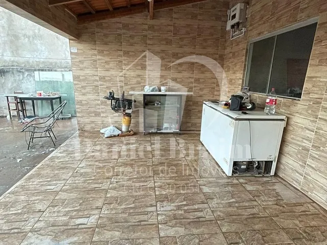 Imagem 6: Casa com 4 Quartos na Morada da Lua