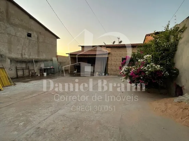 Imagem 12: Casa com 4 Quartos na Morada da Lua
