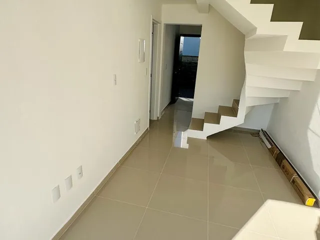 Imagem 3: Sobrado À Venda em São Leopoldo