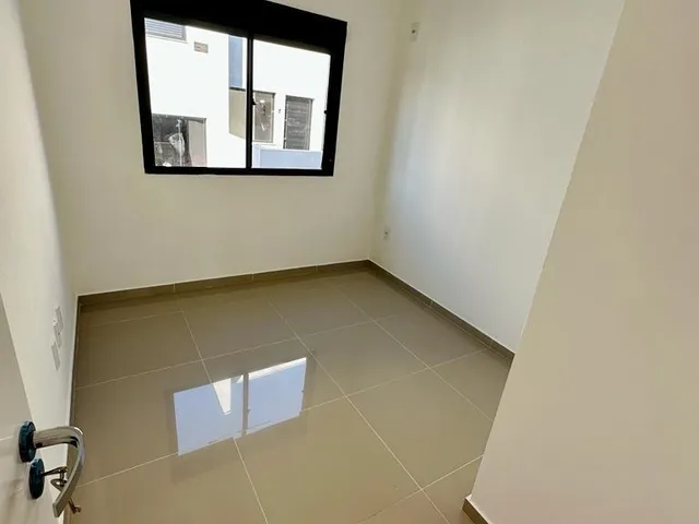 Imagem 6: Sobrado À Venda em São Leopoldo