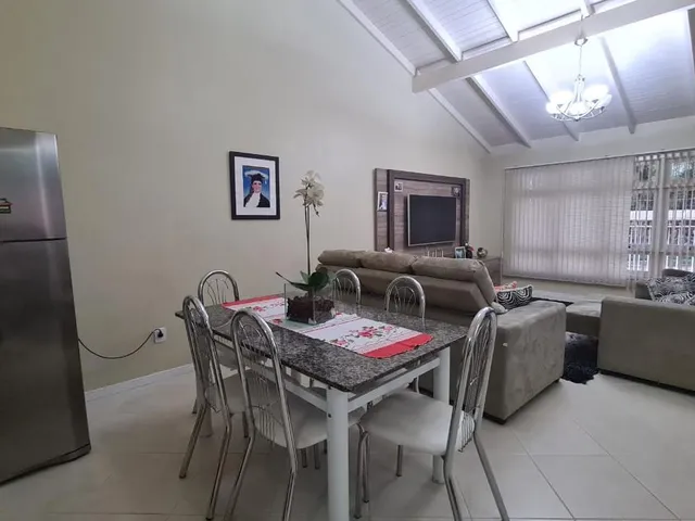 Imagem: Casa com excelente localização, região
