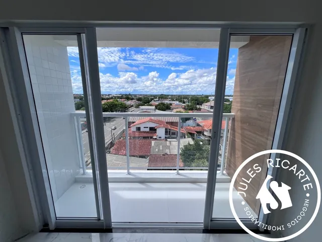 Imagem 1: Apartamento À Venda no Ed. Cetro Home - Av. Ernestino Borges