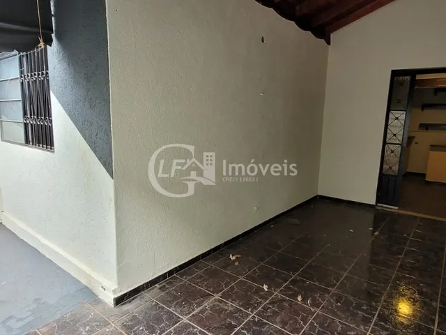 Imagem 1: 2 Dormitórios na Rua das Esmeraldas