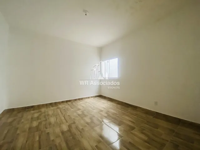 Imagem 3: Casa 2 Quartos para Alugar