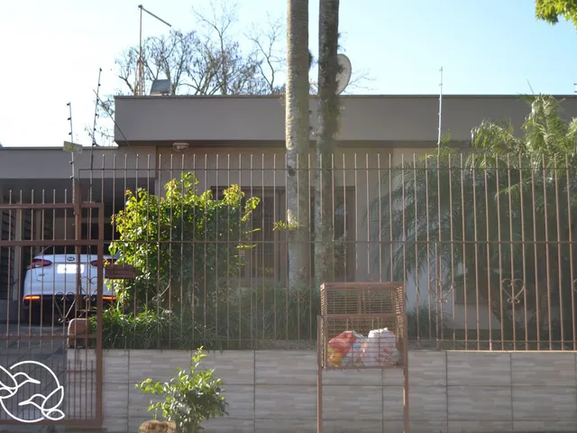 Imagem: Casa com 3 Dormitorio(S) Localizado(A) no