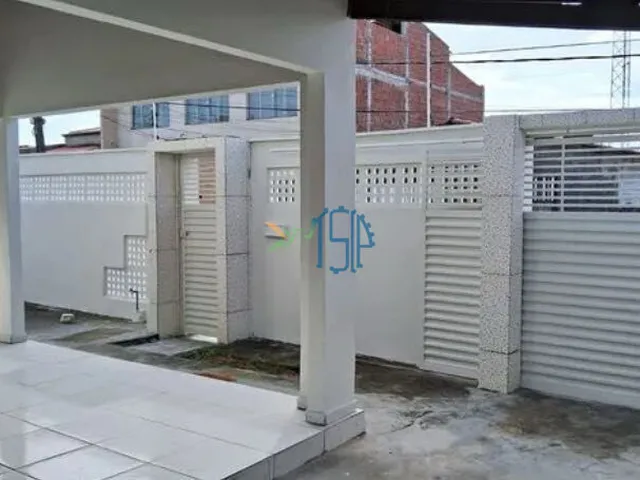 Imagem 4: Casa Padrão/ Casa Padrão em Natal / Casa Padrão em rua pública em...