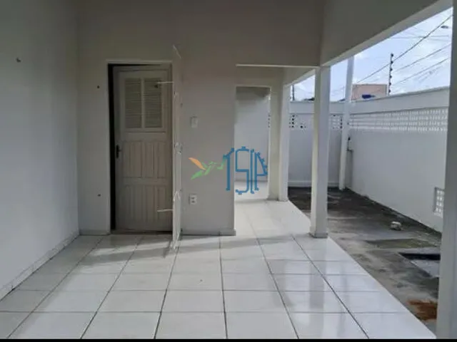 Imagem 8: Casa Padrão/ Casa Padrão em Natal / Casa Padrão em rua pública em...