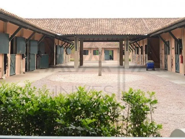 Imagem 13: Luxuosa Casa (Mansão) em Condomínio Fechado na Quinta da Baroneza:...