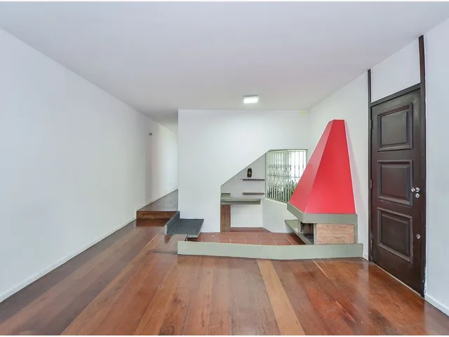 Imagem: Casa À Venda no Bairro Chácara Monte Alegre