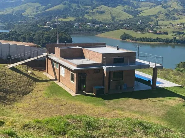 Imagem: Chácara de Luxo em Condomínio 2 Quartos