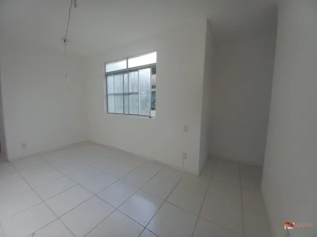 Imagem 3: Apartamento 02 Quartos com Dependência em Brotas