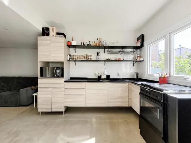 Imagem 10: Casa com 03 Dormitórios no Bairro Ideal