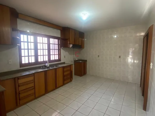Imagem 13: Casa no Centro de Sapiranga com 04 Dormitórios!