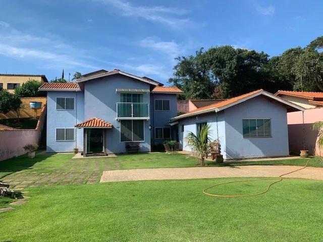 Imagem: Chácara de Luxo em Condomínio no Jardim