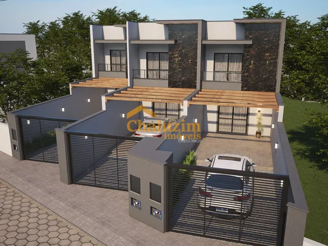 Imagem: A casa possui 6 Dormitórios, 1 Suíte, 2 Banheiros, 2