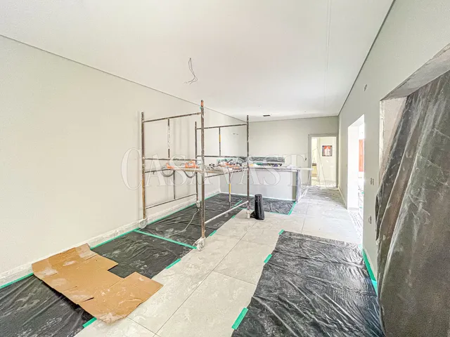 Imagem: Casa com Belo Projeto em Finalização no