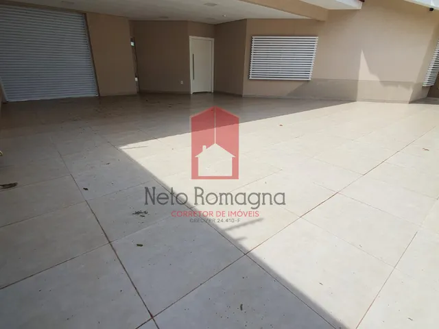 Imagem 16: Casa com piscina