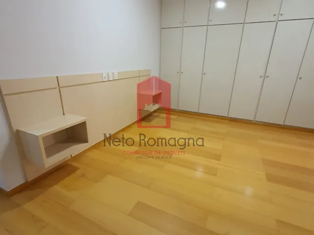Imagem 6: Casa com piscina