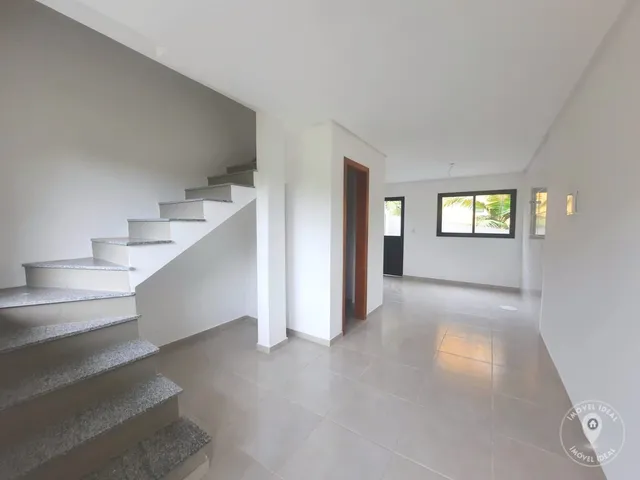Imagem 2: Sobrado 2 Dormitórios - Poucos Metros do Lago Tarumã