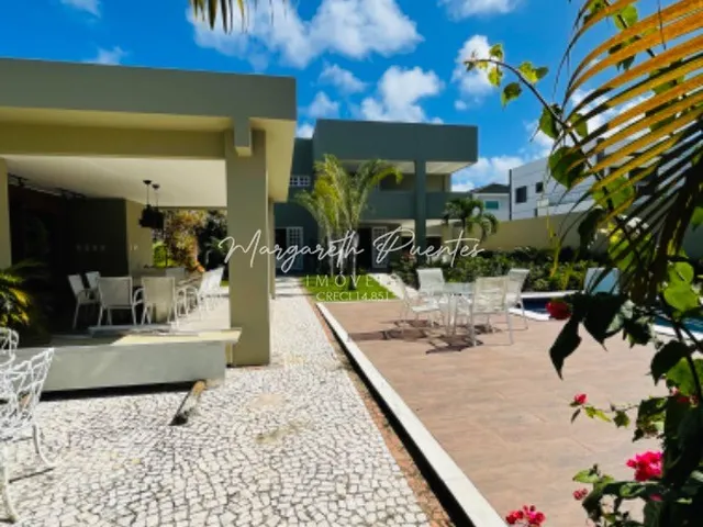 Imagem 12: Casa belíssima à venda, nascente, reformada, 4 suítes sendo a master bem ampla, em