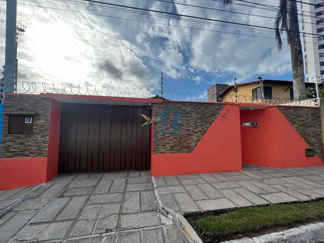 Imagem: CASA DE RUA PUBLICA EM CAPIM MACIO / CASA