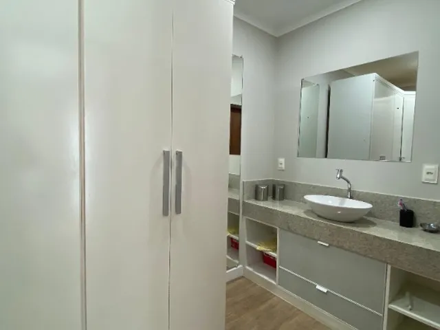 Imagem 8: Casa, 3 Dormitórios na Rua Monte Pascoal