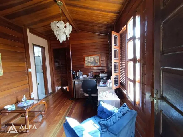 Imagem 12: Casa de Alto Padrão com 2 Suítes, Closet e Cozinha Gourmet