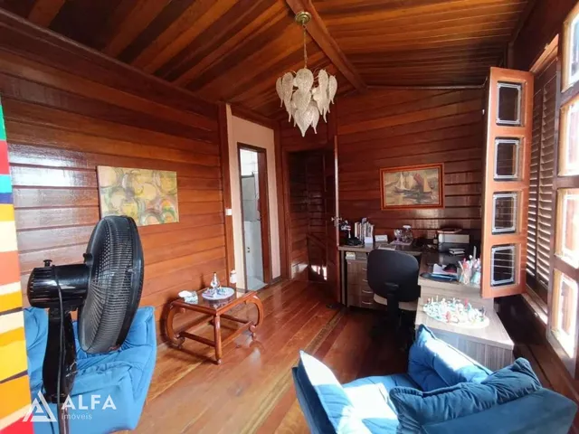 Imagem 13: Casa de Alto Padrão com 2 Suítes, Closet e Cozinha Gourmet