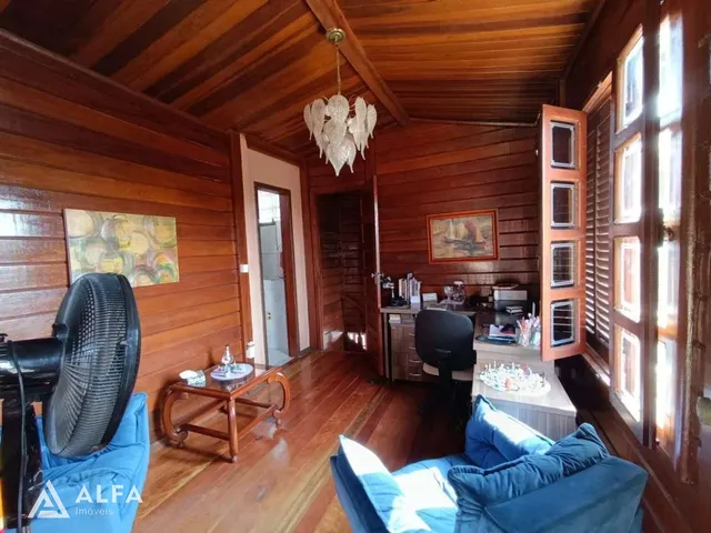 Imagem 14: Casa de Alto Padrão com 2 Suítes, Closet e Cozinha Gourmet