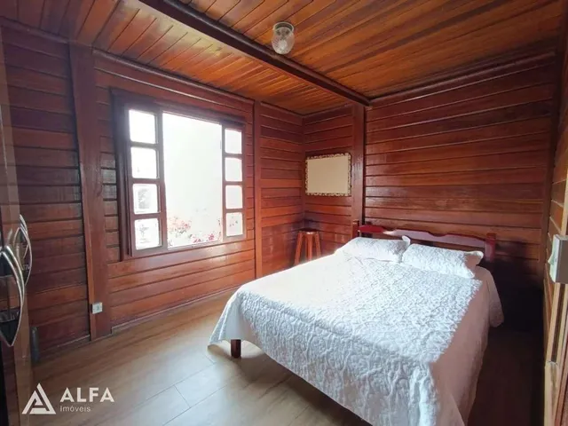 Imagem 15: Casa de Alto Padrão com 2 Suítes, Closet e Cozinha Gourmet