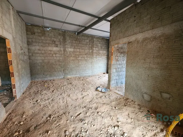 Imagem 8: Casa e salão comercial em construção