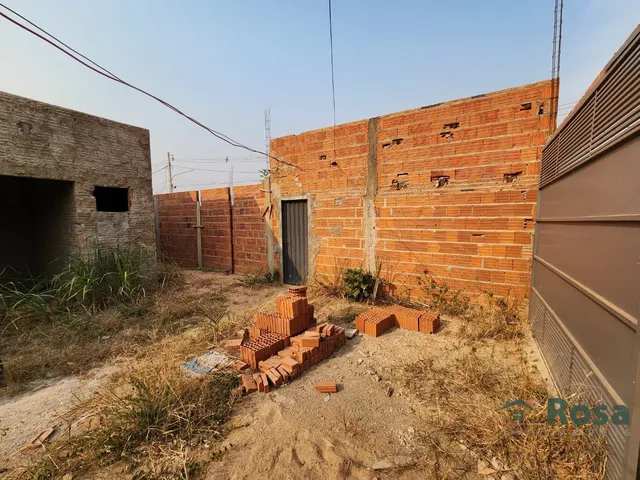 Imagem 3: Casa e salão comercial em construção
