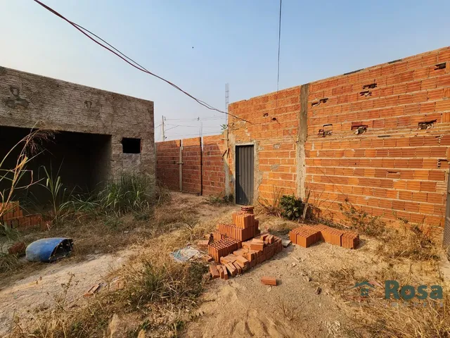 Imagem 11: Casa e salão comercial em construção