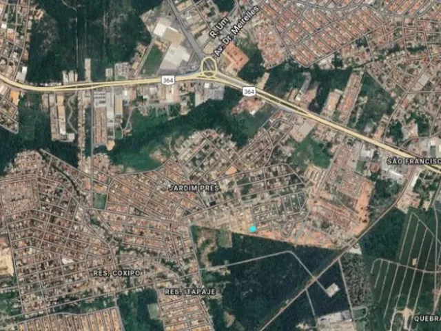 Imagem 7: Casa e salão comercial em construção