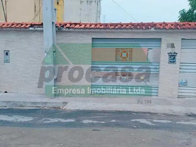 Imagem: Casa de rua - / Residencial / Cidade Nova