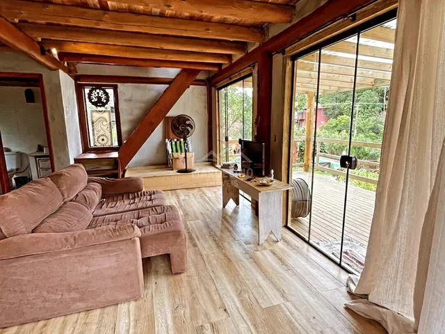 Imagem: Casa à venda no bairro Praia do Rosa
