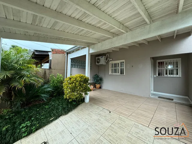 Imagem: Casa À Venda no Bairro Arroio da Manteiga
