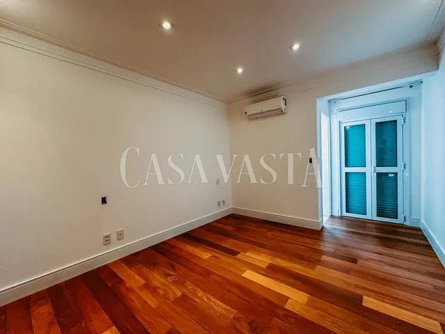 Imagem 5: Apartamento 04 Suítes com 330 M² Próximo Ao Centro