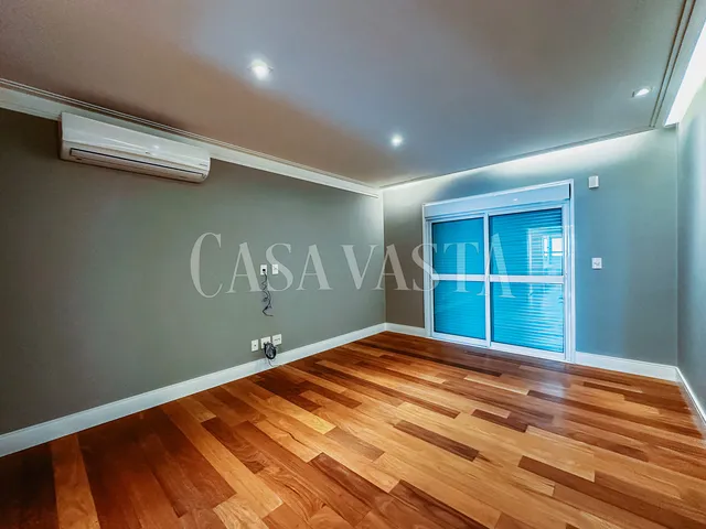 Imagem 3: Apartamento 04 Suítes com 330 M² Próximo Ao Centro