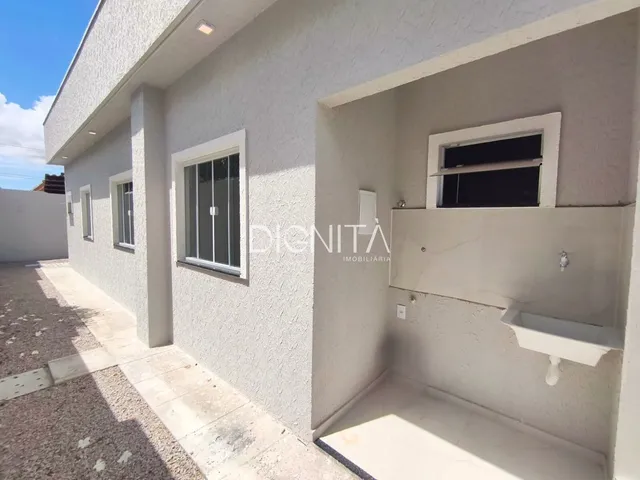 Imagem 1: Casa com 3 Dormitórios em Aquiraz/CE