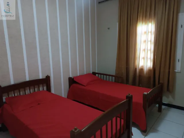 Imagem 2: Casa de luxo no Centro de Fortim - CE: 5 quartos, 3 suítes, 4 banheiros, 8 vagas de
