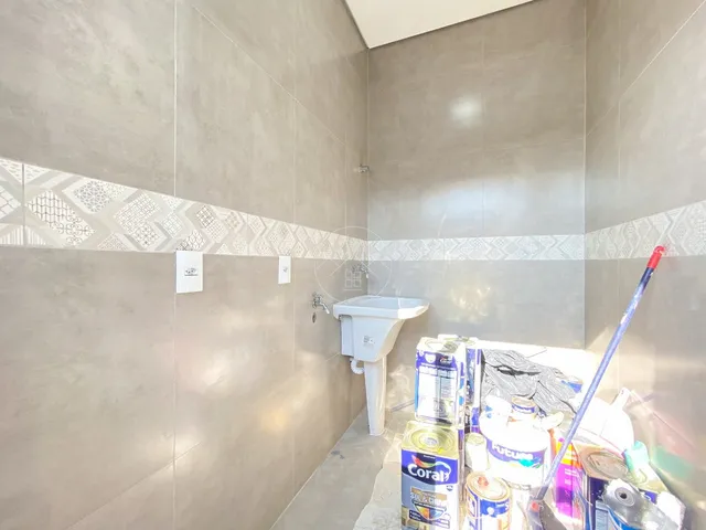 Imagem 11: Casa com Suíte com Closet e Espaço para Construção de Piscina